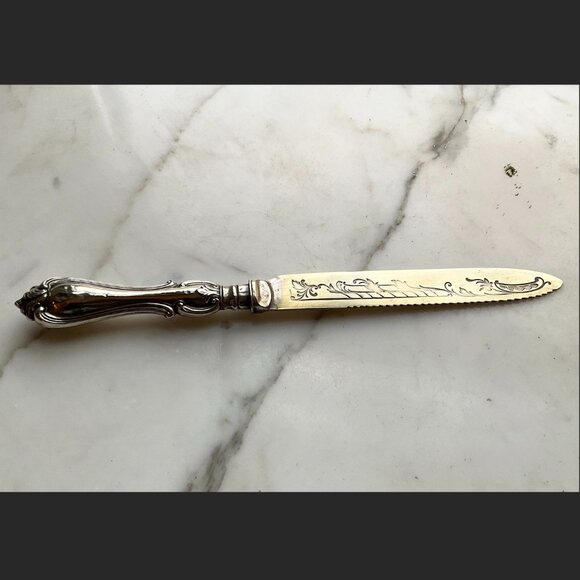 Antique Sterling Silver handle Bread Knife with ornate serrated Blade - Picture 1 of 7